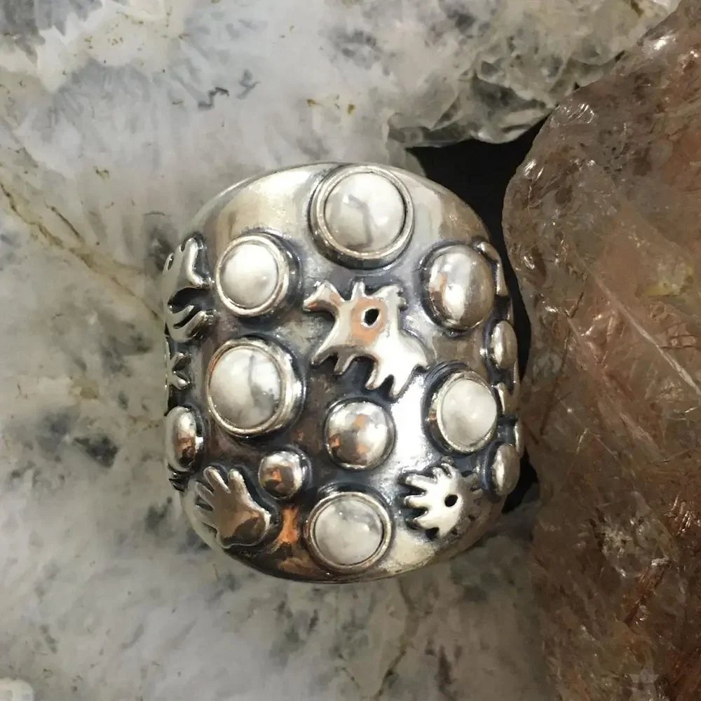 Jody Naranjo Vintage Sterling Silver Howlite & Symbols Decorated Ring For Women - Picture 4 of 10